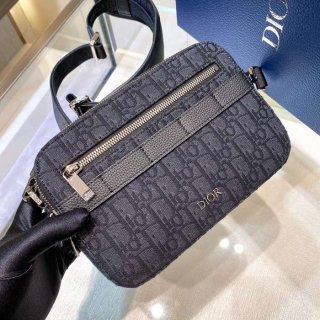 DIOR サファリメッセンジャー オブリーク サイズ:22x15cm DIOR サファリメッセンジャー オブリーク サイズ:22x15cm