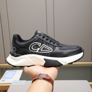 ディオール メンズ スニーカー 38-44 ディオール メンズ スニーカー 38-44