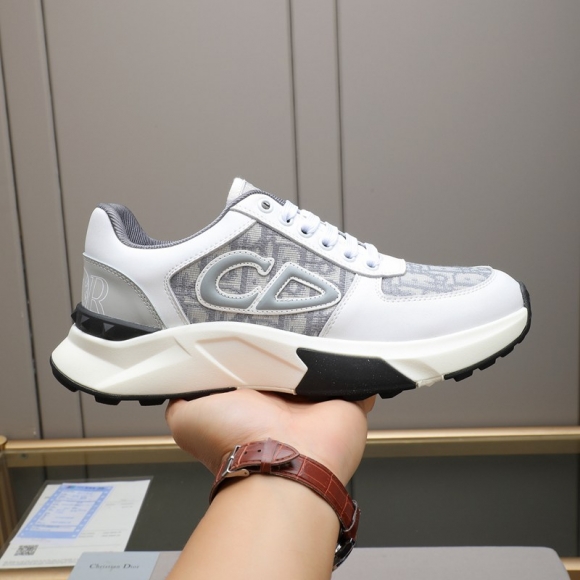 ディオール メンズ スニーカー 38-44 ディオール メンズ スニーカー 38-44