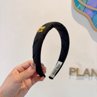 ミュウミュウ スタイル ヘアバンド ミュウミュウ スタイル ヘアバンド