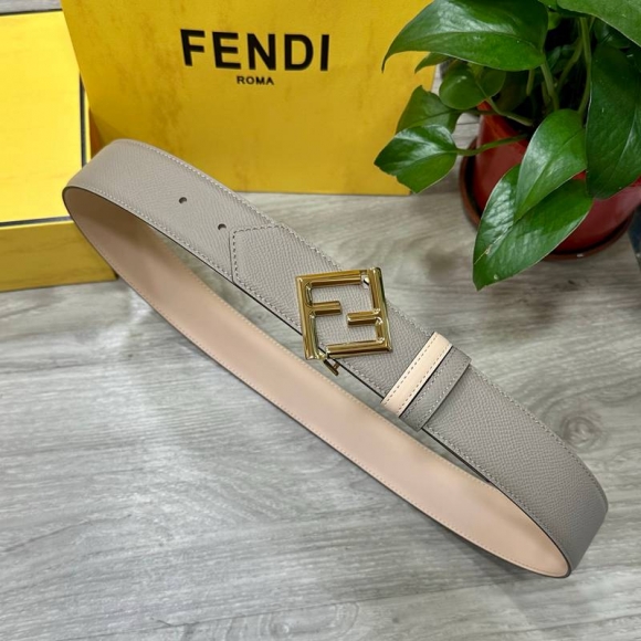 フェンディ メンズ ベルト 両面用 40mm フェンディ メンズ ベルト 両面用 40mm