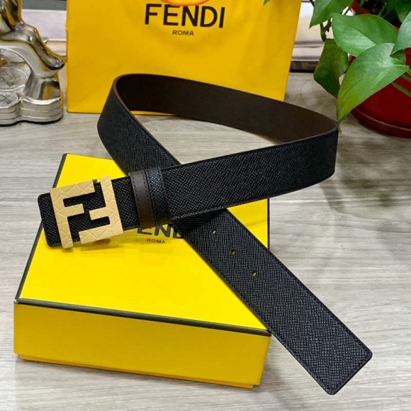 フェンディ メンズ ベルト 両面用 40mm フェンディ メンズ ベルト 両面用 40mm