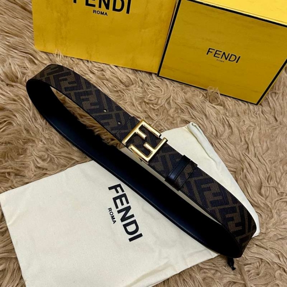フェンディ メンズ ベルト 両面用 4.0cm フェンディ メンズ ベルト 両面用 4.0cm
