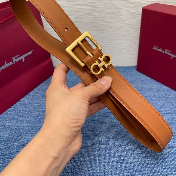 フェラガモ レディース ベルト ピンバックル 3.0cm フェラガモ レディース ベルト ピンバックル 3.0cm