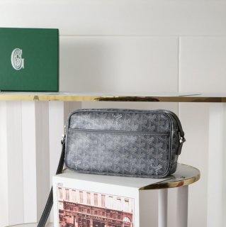 GOYARD カヴェールカメラバッグ グレー サイズ:22.5x13cm GOYARD カヴェールカメラバッグ グレー サイズ:22.5x13cm