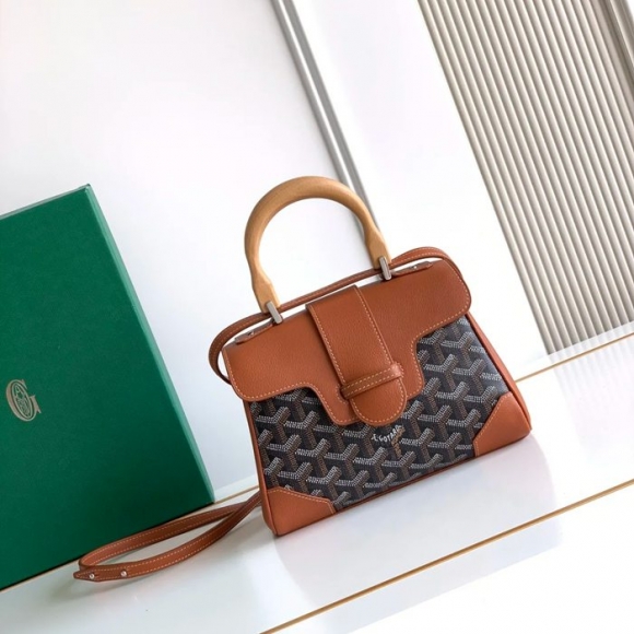GOYARD 8202 レザー 斜め掛けバッグ、ミニバッグ、ハンドバッグ サイゴン、ミニ 20x14.5cm サイズ:20x14.5cm GOYARD 8202 レザー 斜め掛けバッグ、ミニバッグ、ハンドバッグ サイゴン、ミニ 20x14.5cm サイズ:20x14.5cm