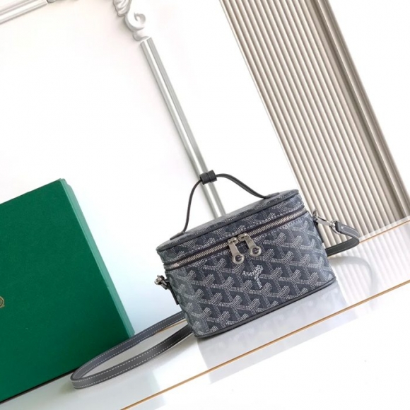 GOYARD 020251 化粧ポーチ、斜め掛けバッグ、ハンドバッグ ミニ サイズ:16X8X10cm GOYARD 020251 化粧ポーチ、斜め掛けバッグ、ハンドバッグ ミニ サイズ:16X8X10cm