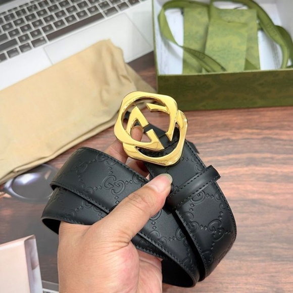 グッチ メンズ ベルト シグネチャー 3.8cm グッチ メンズ ベルト シグネチャー 3.8cm