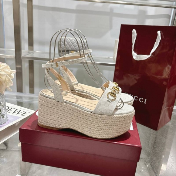 【GUCCI】2026春夏サンダルレディース