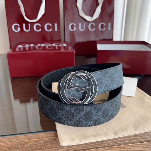 グッチ メンズ ベルト GGバックル 4cm グッチ メンズ ベルト GGバックル 4cm