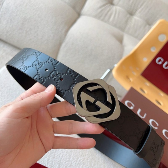 グッチ メンズ ベルト 4.0cm グッチ メンズ ベルト 4.0cm