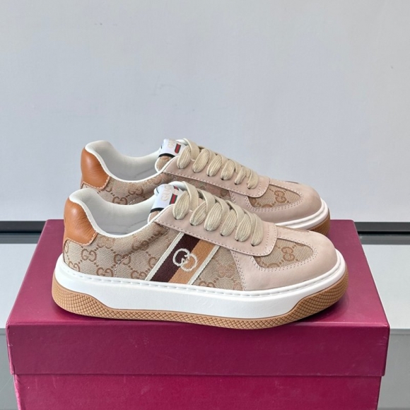グッチ メンズ スニーカー 38-45 グッチ メンズ スニーカー 38-45