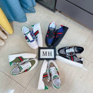 グッチ メンズ スニーカー 38-44 グッチ メンズ スニーカー 38-44
