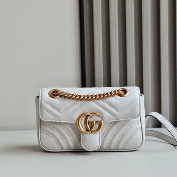 GUCCI 446744 レザー ベージュ、グレー、ゴールド 斜め掛けバッグ、ショルダーバッグ、ハンドバッグ、財布、ハンドバッグ GG、マルモント、新作 22cm サイズ:23x14x6cm GUCCI 446744 レザー ベージュ、グレー、ゴールド 斜め掛けバッグ、ショルダーバッグ、ハンドバッグ、財布、ハンドバッグ GG、マルモント、新作 22cm サイズ:23x14x6cm