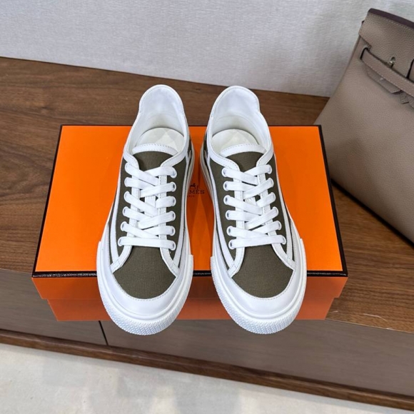 【HERMES】SS24新作スリッポンレザースリッポンメンズレディース 【HERMES】SS24新作スリッポンレザースリッポンメンズレディース