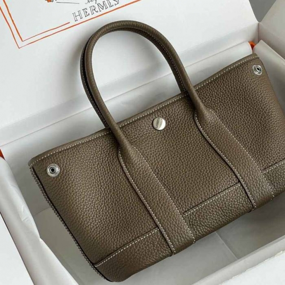 HERMES ガーデン カーフレザー 象グレー ハンドバッグ セミハンドメイド 18cm Garden サイズ:18cm HERMES ガーデン カーフレザー 象グレー ハンドバッグ セミハンドメイド 18cm Garden サイズ:18cm
