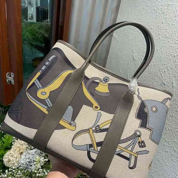 HERMES ガーデン 36cm カーフレザー ハンドバッグ セミハンドメイド 36cm Garden 36cm サイズ:36cm HERMES ガーデン 36cm カーフレザー ハンドバッグ セミハンドメイド 36cm Garden 36cm サイズ:36cm