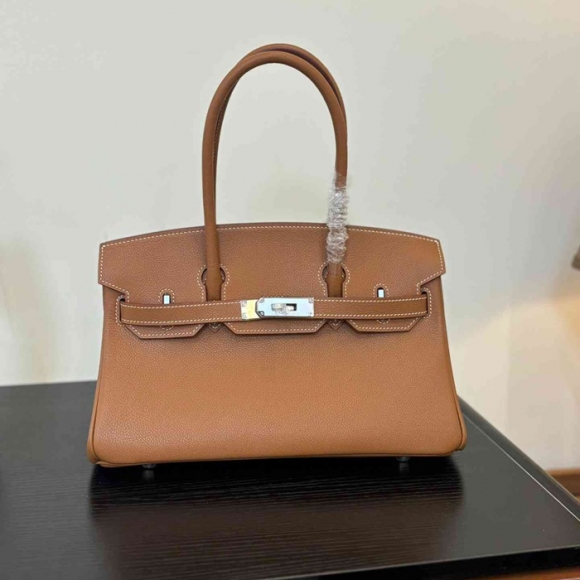 HERMES バーキン 29cm カーフスキン 斜め掛けバッグ 軽量モダン 29cm Birkin 29cm サイズ:29cm HERMES バーキン 29cm カーフスキン 斜め掛けバッグ 軽量モダン 29cm Birkin 29cm サイズ:29cm