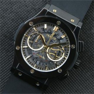 HUBLOT クラシックフュージョン アエロクロノグラフ クォーツ搭載 HUBLOT クラシックフュージョン アエロクロノグラフ クォーツ搭載