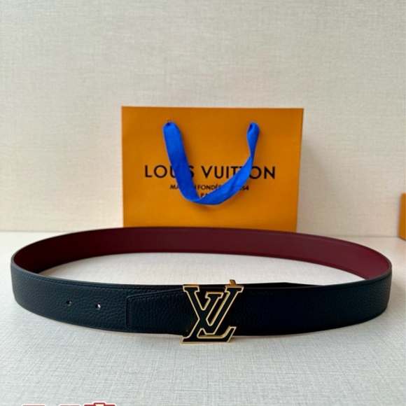 LV メンズ ベルト アエログラム 3.4cm LV メンズ ベルト アエログラム 3.4cm