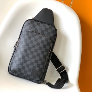 LOUIS VUITTON M46344 アベニュー ショルダー サイズ:31x20x10cm LOUIS VUITTON M46344 アベニュー ショルダー サイズ:31x20x10cm