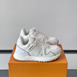 LV メンズ スニーカー ランアウェイマキシ 39-45 LV メンズ スニーカー ランアウェイマキシ 39-45