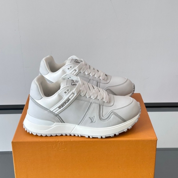LV メンズ スニーカー ランアウェイマキシ 39-45 LV メンズ スニーカー ランアウェイマキシ 39-45