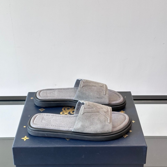 LV メンズ サンダル スライド 39-44 LV メンズ サンダル スライド 39-44