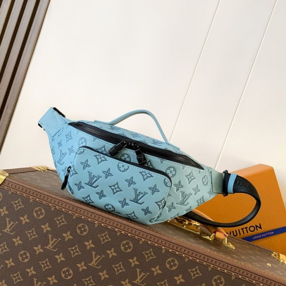 LOUIS VUITTON M14782 ラッシュ ウエストバッグ サイズ:30x15cm LOUIS VUITTON M14782 ラッシュ ウエストバッグ サイズ:30x15cm