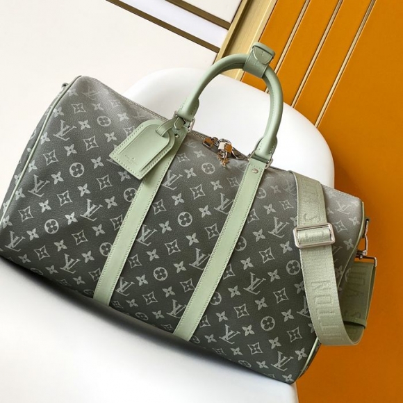 LOUIS VUITTON M11718 キープオール45 サイズ:45x27x20cm LOUIS VUITTON M11718 キープオール45 サイズ:45x27x20cm