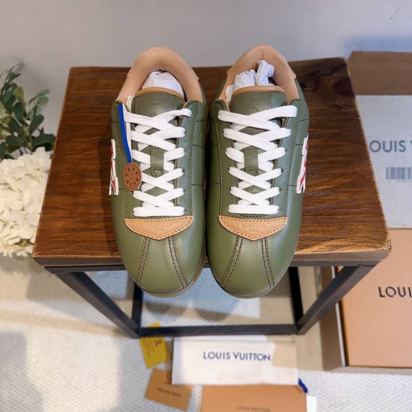 【LOUISVUITTON】ファレルウィリアムスコラボバターソフトスニーカーメンズレディース 【LOUISVUITTON】ファレルウィリアムスコラボバターソフトスニーカーメンズレディース