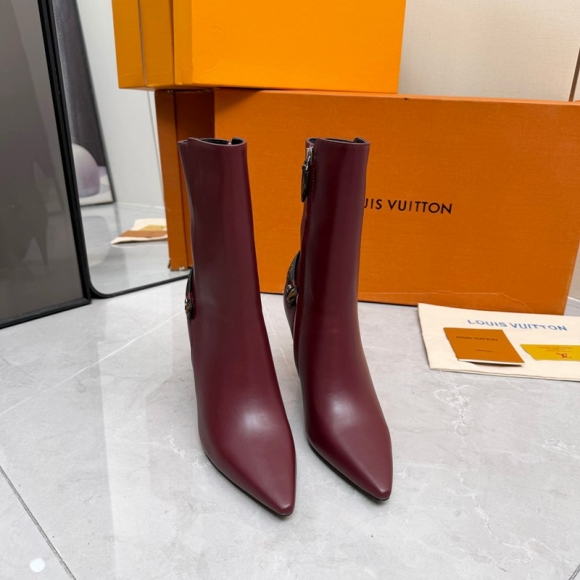 【LOUISVUITTON】ポイントトゥブーツレザーブーツハイヒールブーツレディース 【LOUISVUITTON】ポイントトゥブーツレザーブーツハイヒールブーツレディース