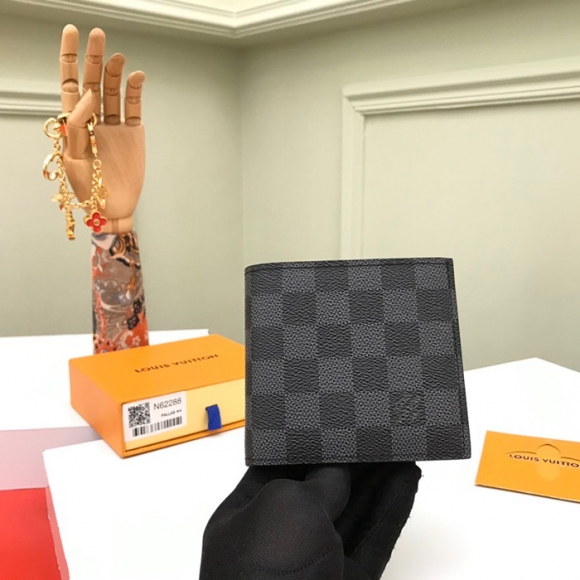 LOUIS VUITTON N63336 マルコ長財布 ダミエグラファイト サイズ:10.5x10.5cm LOUIS VUITTON N63336 マルコ長財布 ダミエグラファイト サイズ:10.5x10.5cm