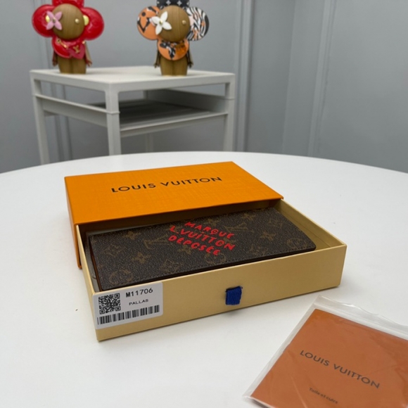 LOUIS VUITTON M11706 ブラッザ長財布 モノグラムダスト サイズ:19x10cm LOUIS VUITTON M11706 ブラッザ長財布 モノグラムダスト サイズ:19x10cm
