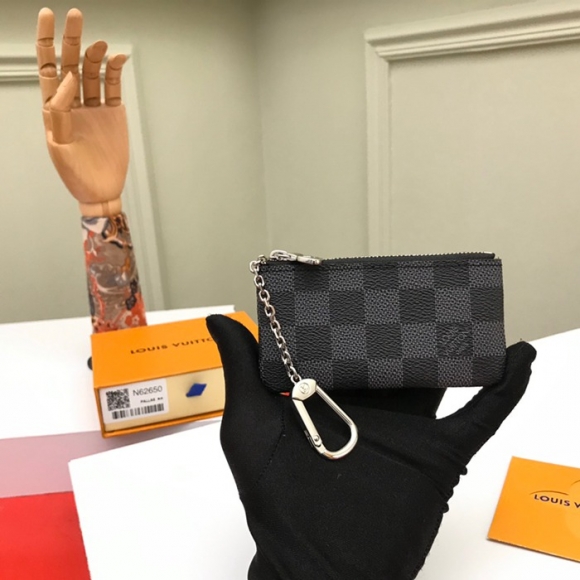 LOUIS VUITTON N62650 コインキーケース ダミエグラファイト サイズ:12x7cm LOUIS VUITTON N62650 コインキーケース ダミエグラファイト サイズ:12x7cm