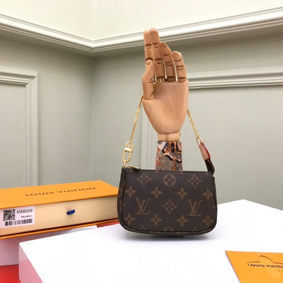 LOUIS VUITTON M58009 アクセサリーポーチ モノグラム サイズ:15.5x10.5cm LOUIS VUITTON M58009 アクセサリーポーチ モノグラム サイズ:15.5x10.5cm