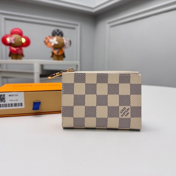 LOUIS VUITTON N00133 リサ財布 モノグラム サイズ:9x11.5x1.5cm LOUIS VUITTON N00133 リサ財布 モノグラム サイズ:9x11.5x1.5cm