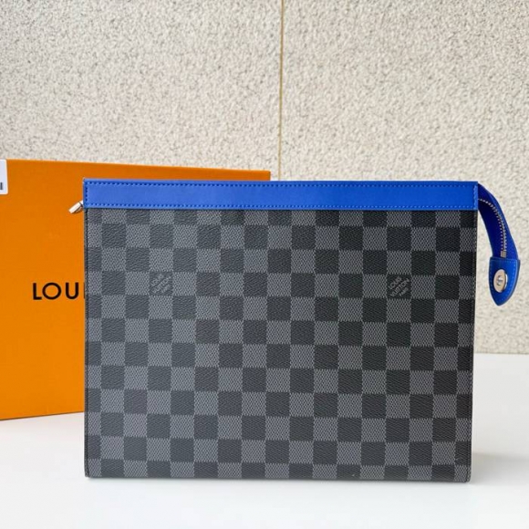 LOUIS VUITTON M00088 ポシェット ボヤージュMM ダミエグラファイト サイズ:26x20cm LOUIS VUITTON M00088 ポシェット ボヤージュMM ダミエグラファイト サイズ:26x20cm
