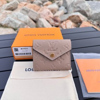 LOUIS VUITTON M69800 ゾエ短財布 モノグラムアンプラント ベージュ サイズ:9.5x7.5cm