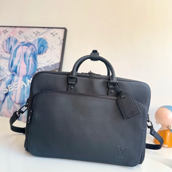 LOUIS VUITTON M26075 ウィーケンダーバッグ ブリーフケース サイズ:46x31x18cm LOUIS VUITTON M26075 ウィーケンダーバッグ ブリーフケース サイズ:46x31x18cm