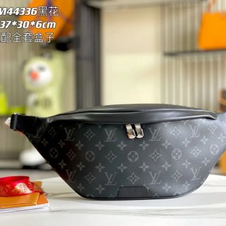 LOUIS VUITTON M44336 特級オリジナルレザーウエストバッグ サイズ:47x20cm LOUIS VUITTON M44336 特級オリジナルレザーウエストバッグ サイズ:47x20cm