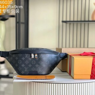 LOUIS VUITTON M46035 特級オリジナルレザーウエストバッグ サイズ:44x15cm LOUIS VUITTON M46035 特級オリジナルレザーウエストバッグ サイズ:44x15cm