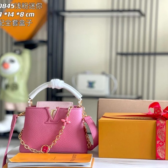LOUIS VUITTON M20708 本革 モノグラム ピンク 斜め掛けバッグ 斜め掛けチェーンフラップ 21x14cm サイズ:21x14cm LOUIS VUITTON M20708 本革 モノグラム ピンク 斜め掛けバッグ 斜め掛けチェーンフラップ 21x14cm サイズ:21x14cm