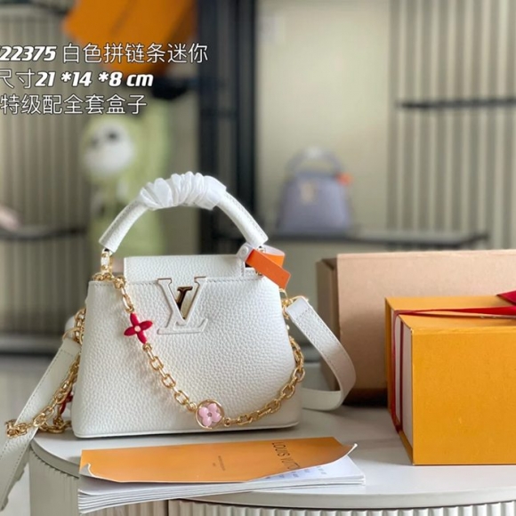 LOUIS VUITTON M20845 本革 モノグラム ホワイト 斜め掛けバッグ 斜め掛けチェーンフラップ 21x14cm サイズ:21x14cm LOUIS VUITTON M20845 本革 モノグラム ホワイト 斜め掛けバッグ 斜め掛けチェーンフラップ 21x14cm サイズ:21x14cm