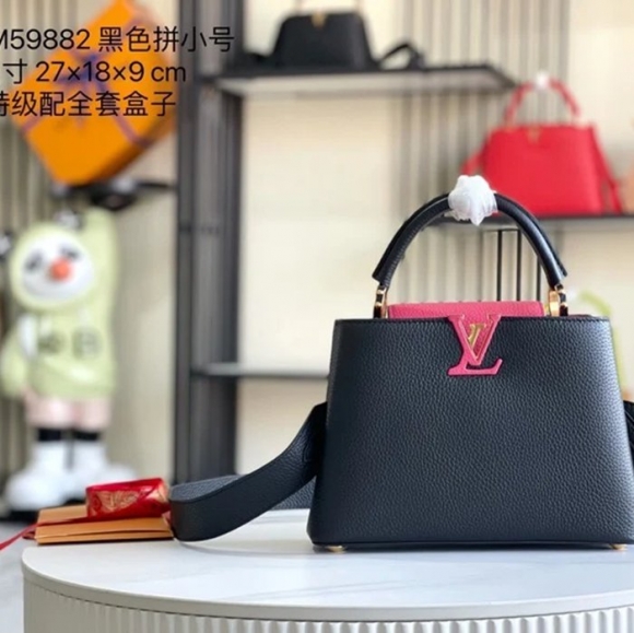 LOUIS VUITTON M59468 牛皮 ブラック 斜め掛けバッグ 斜め掛け手提げ 27x18cm サイズ:27x18cm LOUIS VUITTON M59468 牛皮 ブラック 斜め掛けバッグ 斜め掛け手提げ 27x18cm サイズ:27x18cm