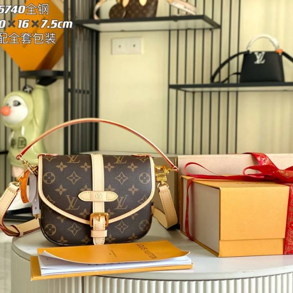 LOUIS VUITTON M46740 本革 モノグラム 斜め掛けバッグ 斜め掛け手提げ 20x16x7.5cm サイズ:20x16x7.5cm LOUIS VUITTON M46740 本革 モノグラム 斜め掛けバッグ 斜め掛け手提げ 20x16x7.5cm サイズ:20x16x7.5cm