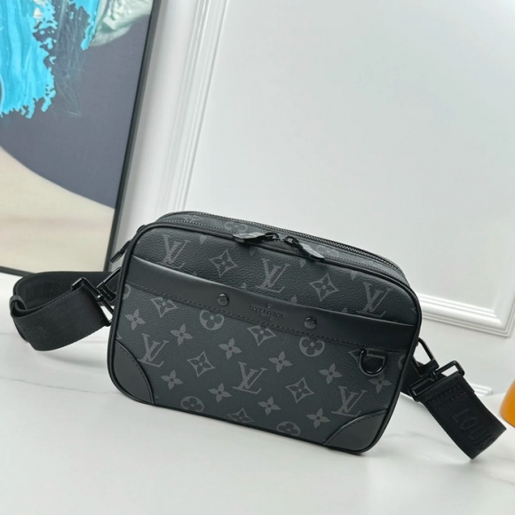 LOUIS VUITTON M46955 キャンバスメッセンジャー アルファ サイズ:24x16cm LOUIS VUITTON M46955 キャンバスメッセンジャー アルファ サイズ:24x16cm