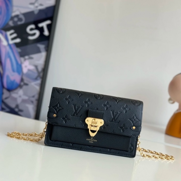 LOUIS VUITTON M67839 モノグラム ブラック 斜め掛けバッグ レディース斜め掛けチェーン 19x12.5cm サイズ:19x12.5cm LOUIS VUITTON M67839 モノグラム ブラック 斜め掛けバッグ レディース斜め掛けチェーン 19x12.5cm サイズ:19x12.5cm