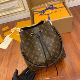 LOUIS VUITTON M44020 ボックスレザー 斜め掛けバッグ レディース斜め掛け 26x26x17.5cm サイズ:26x26x17.5cm
