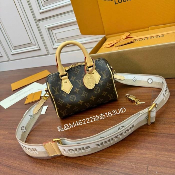 LOUIS VUITTON M46222 ボックスレザー 斜め掛けバッグ レディース斜め掛け 20.5x13.5x12cm サイズ:20.5x13.5x12cm LOUIS VUITTON M46222 ボックスレザー 斜め掛けバッグ レディース斜め掛け 20.5x13.5x12cm サイズ:20.5x13.5x12cm